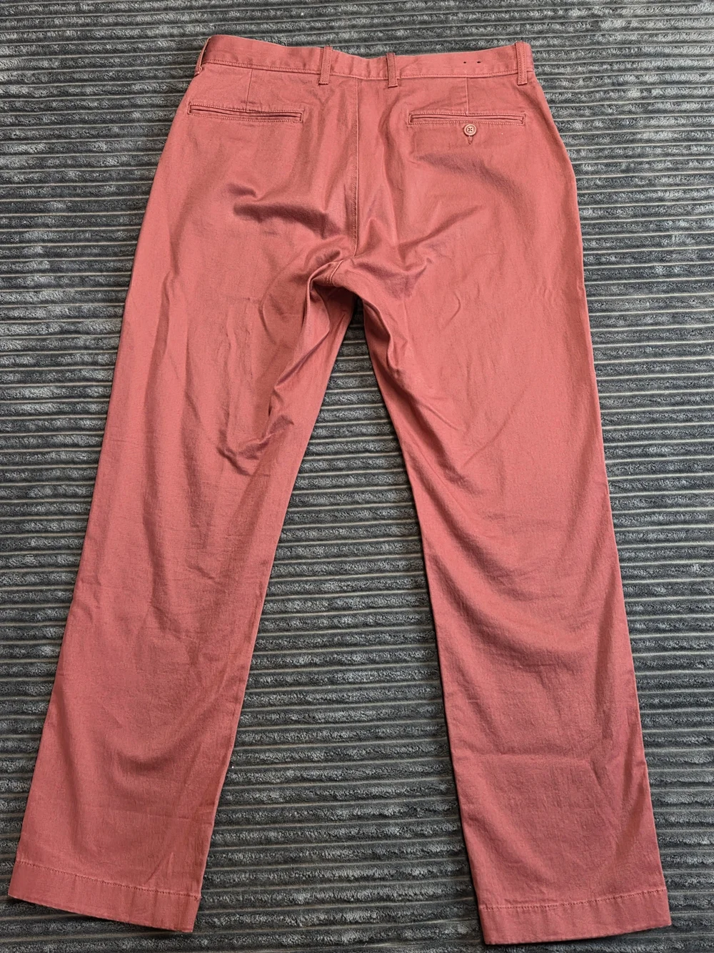 J. Crew Men's Chinos in Dusty Rose